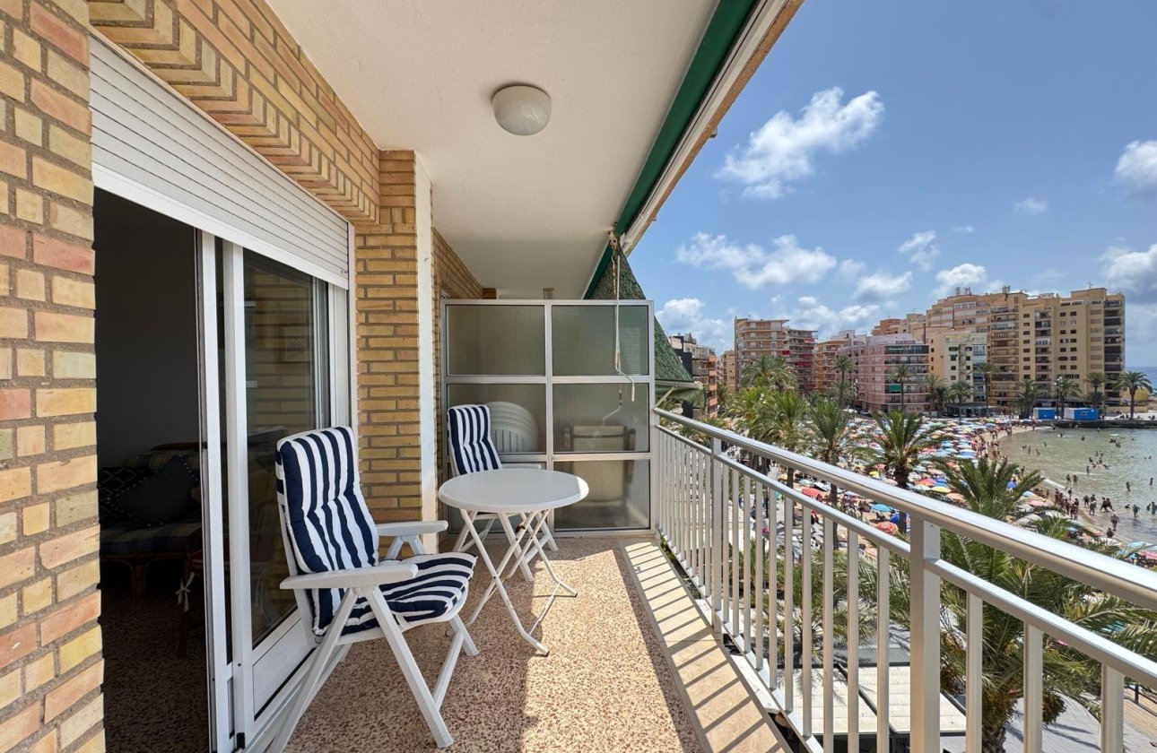 Revente - Appartement -
Torrevieja - Playa del Cura