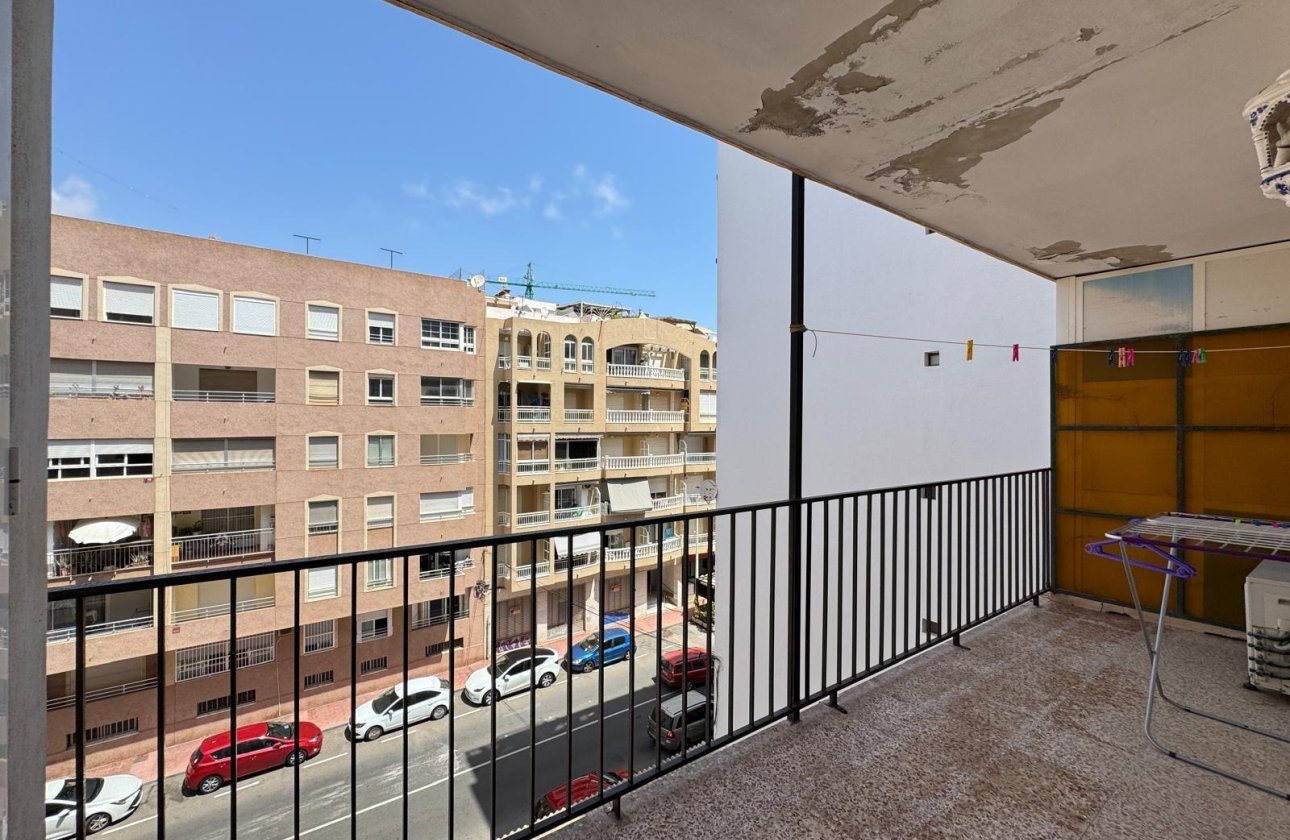 Revente - Appartement -
Torrevieja - Playa del Cura