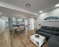 Revente - Appartement -
Torrevieja - Playa del Cura