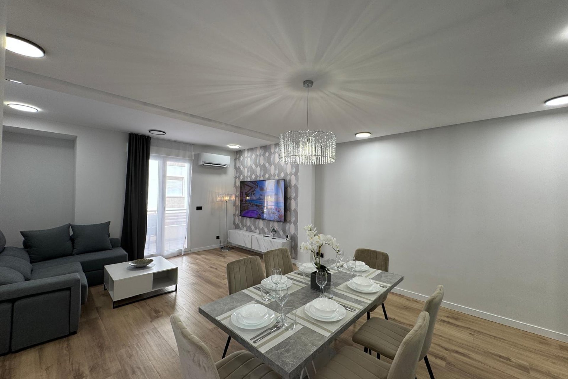 Revente - Appartement -
Torrevieja - Playa del Cura