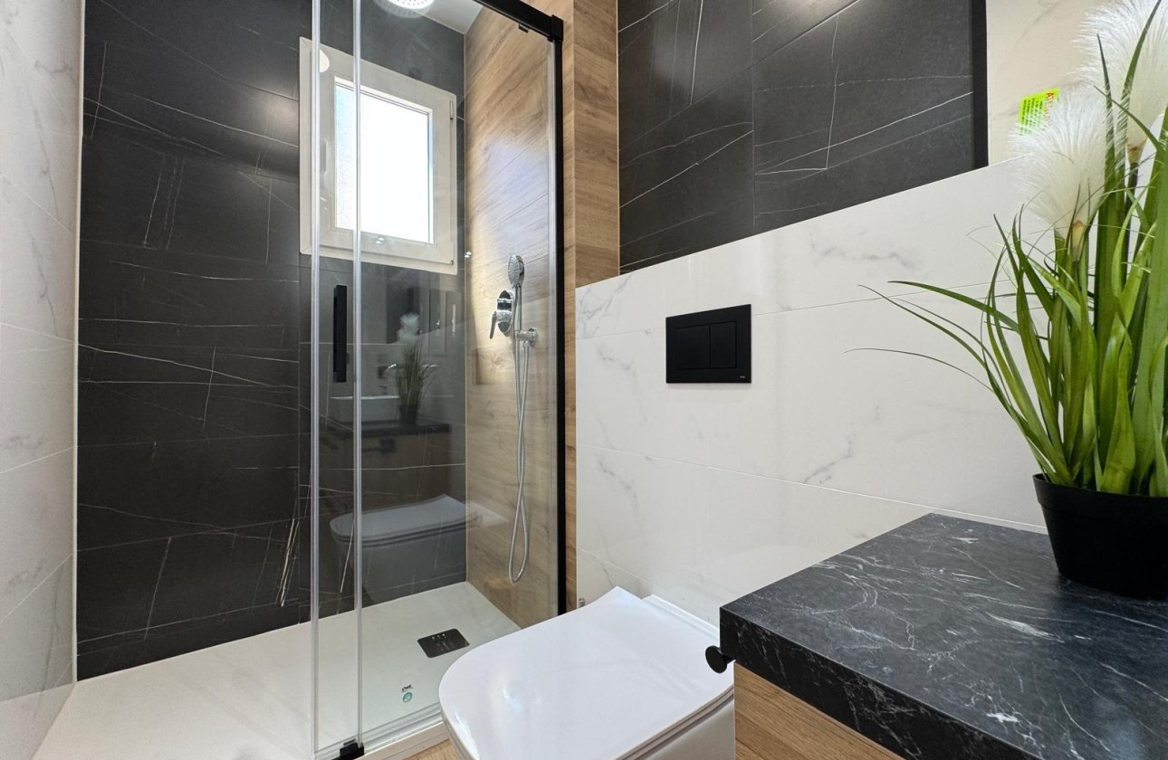 Revente - Appartement -
Torrevieja - Playa del Cura
