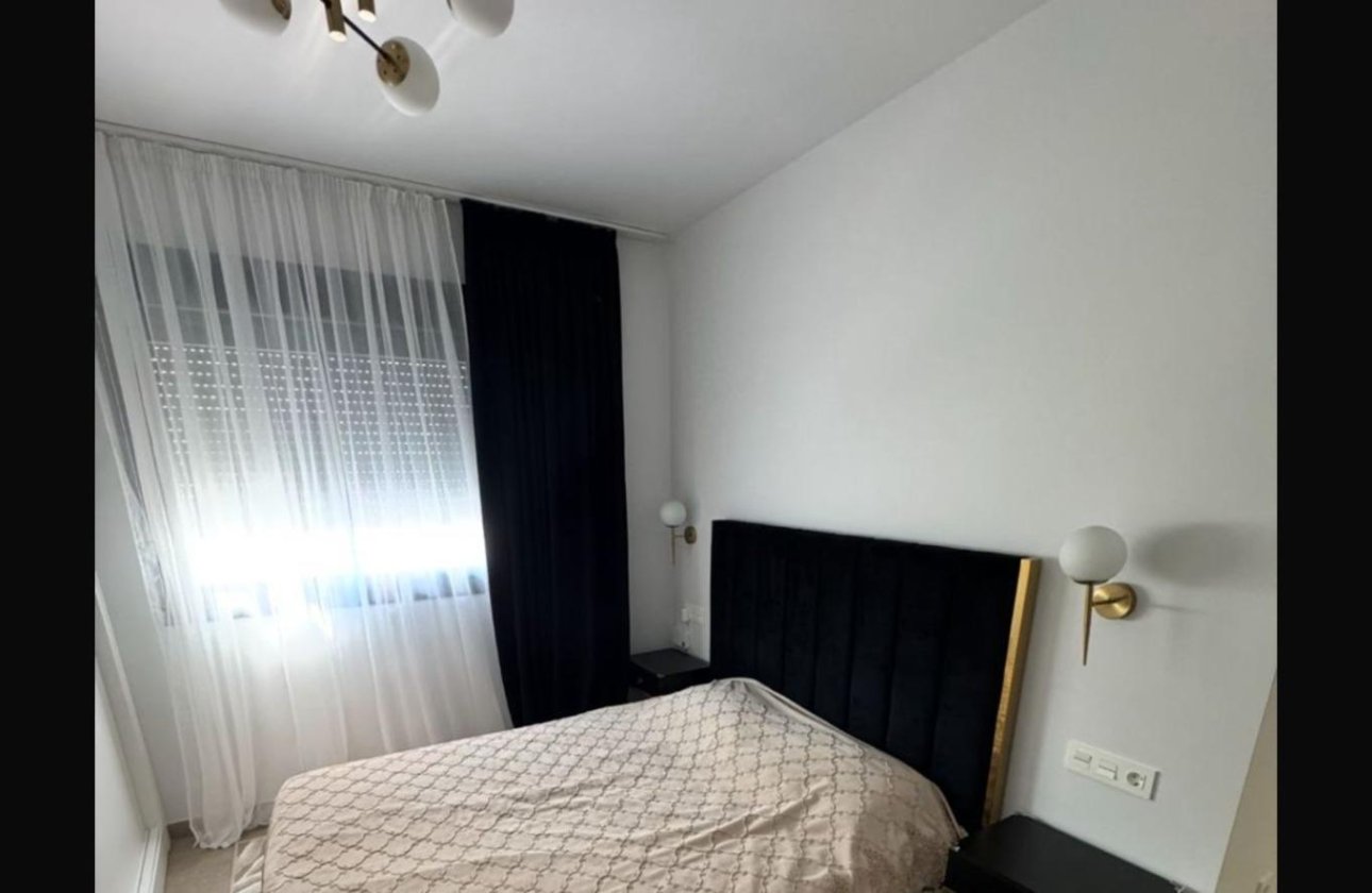 Revente - Appartement -
Torrevieja - Playa del Cura