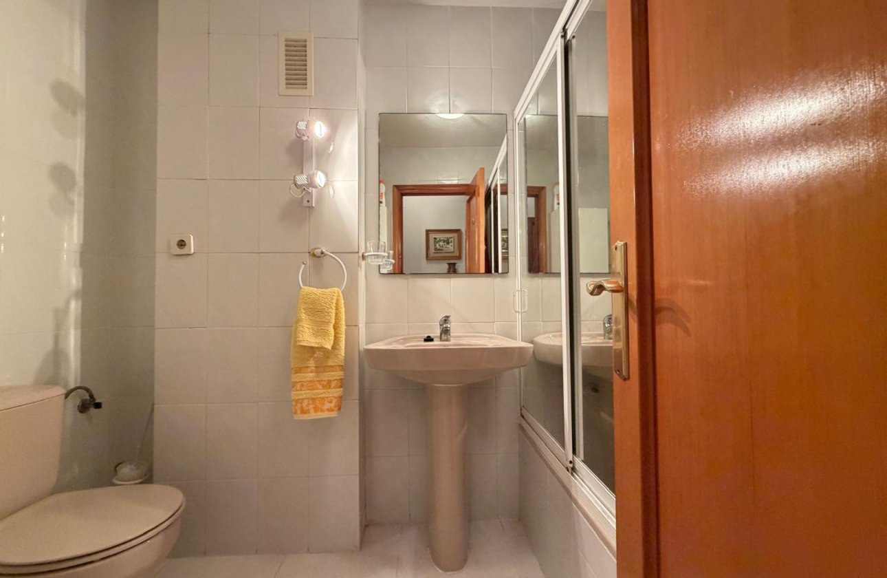 Revente - Appartement -
Torrevieja - Playa del Cura
