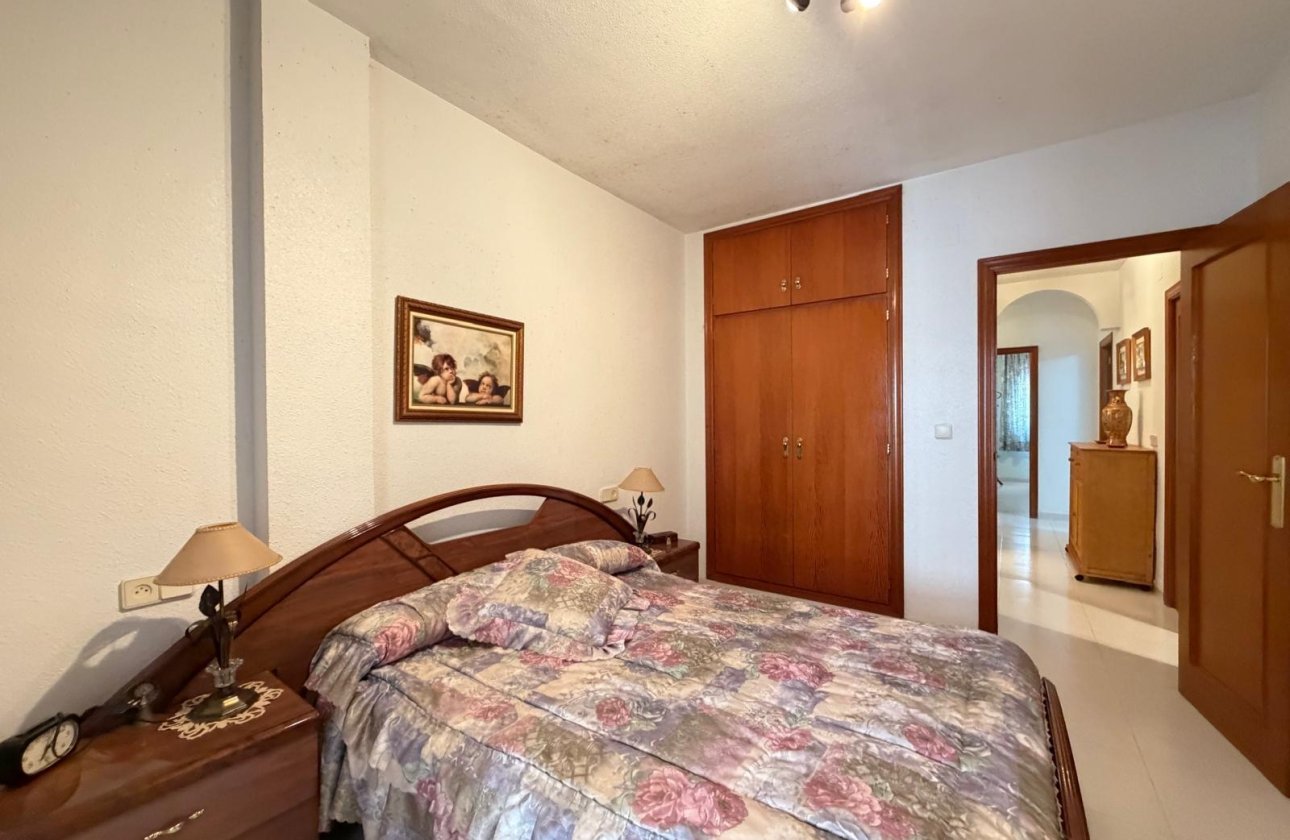 Revente - Appartement -
Torrevieja - Playa del Cura