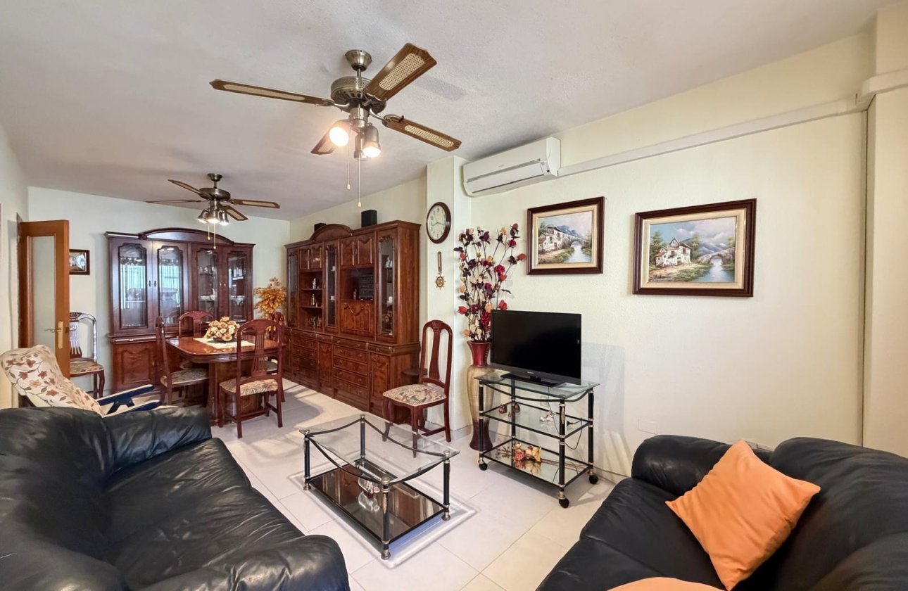 Revente - Appartement -
Torrevieja - Playa del Cura