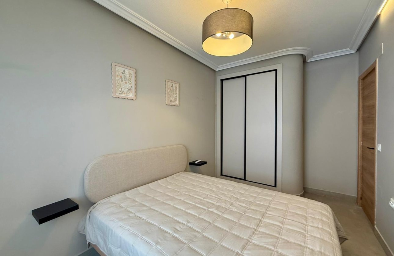 Revente - Appartement -
Torrevieja - Playa del Cura