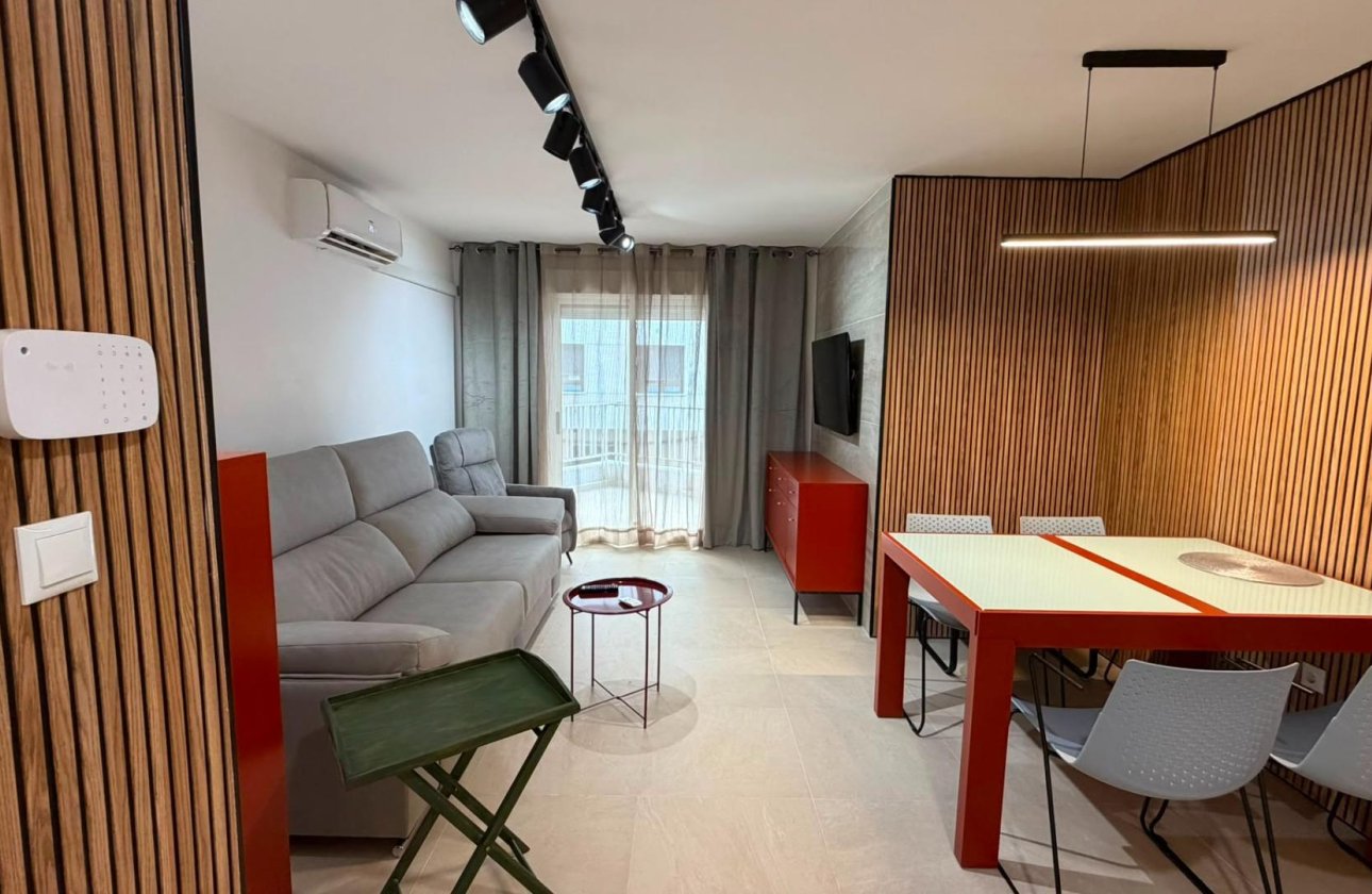Revente - Appartement -
Torrevieja - Playa del Cura