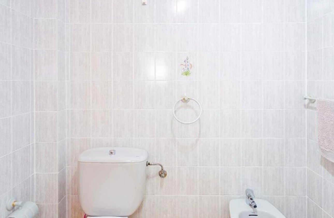 Revente - Appartement -
Torrevieja - Playa del Cura