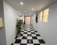 Revente - Appartement -
Torrevieja - Playa del Cura