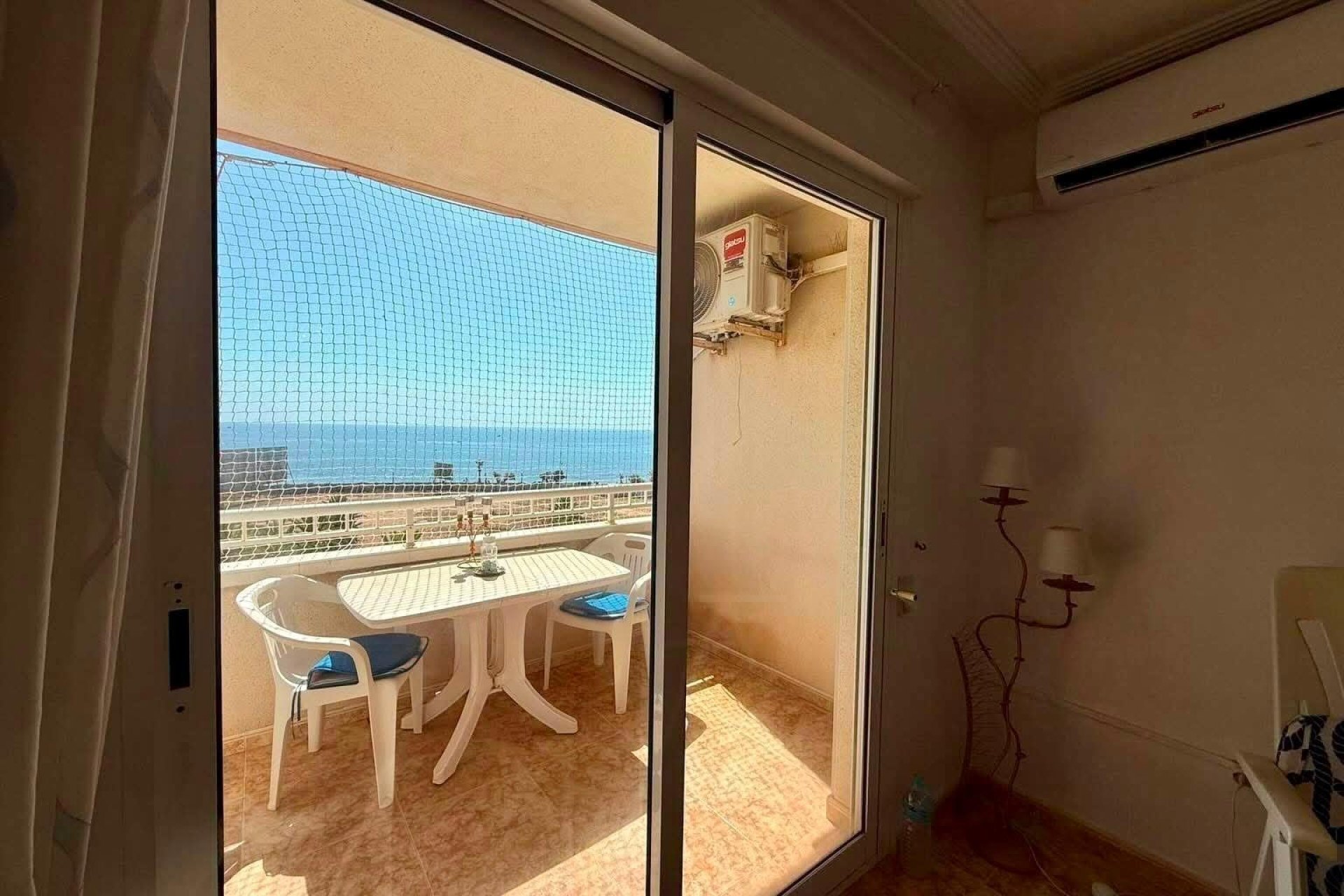 Revente - Appartement -
Torrevieja - Playa del Cura
