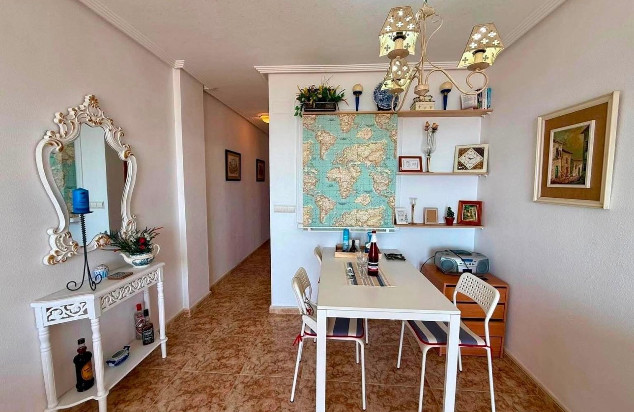 Revente - Appartement -
Torrevieja - Playa del Cura