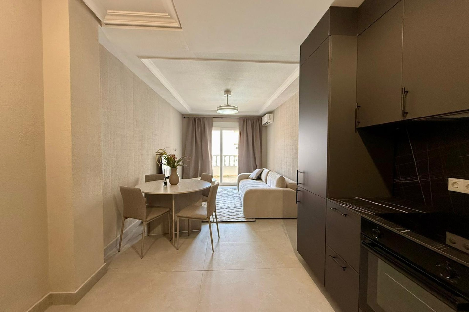 Revente - Appartement -
Torrevieja - Playa del Cura