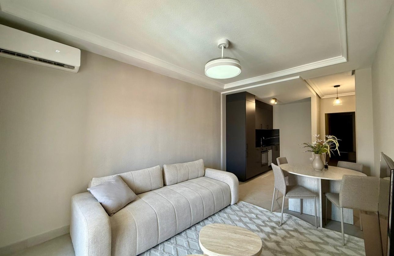 Revente - Appartement -
Torrevieja - Playa del Cura