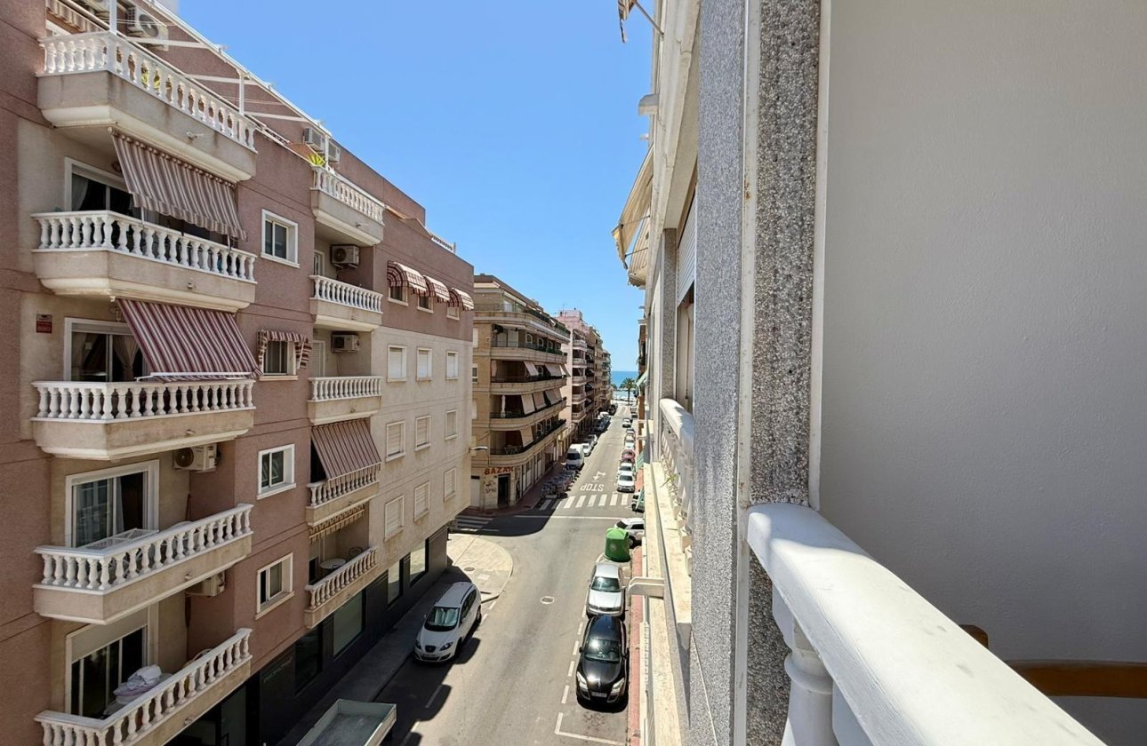 Revente - Appartement -
Torrevieja - Playa del Cura
