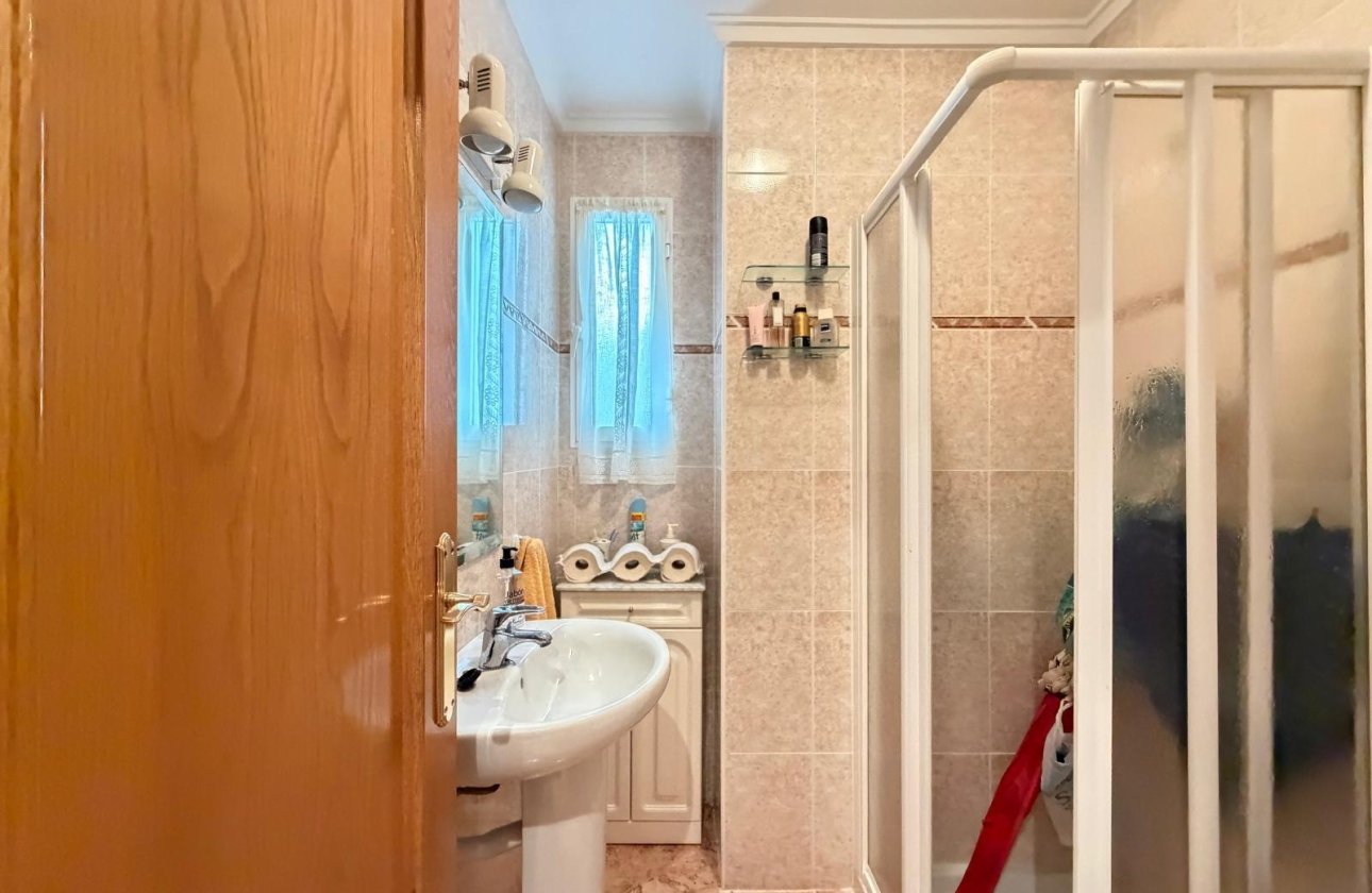 Revente - Appartement -
Torrevieja - Playa del Cura