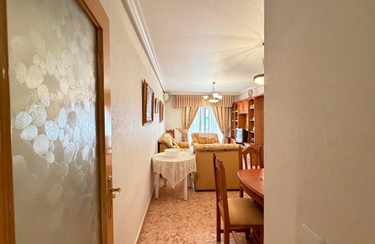 Revente - Appartement -
Torrevieja - Playa del Cura