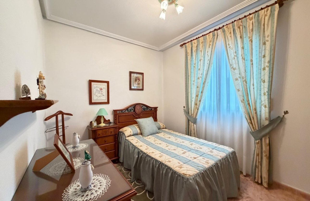 Revente - Appartement -
Torrevieja - Playa del Cura