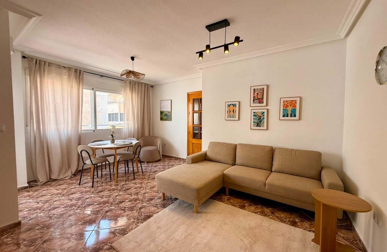 Revente - Appartement -
Torrevieja - Playa del Cura