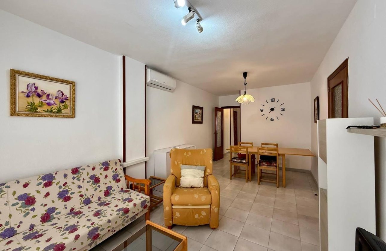 Revente - Appartement -
Torrevieja - Playa del Cura