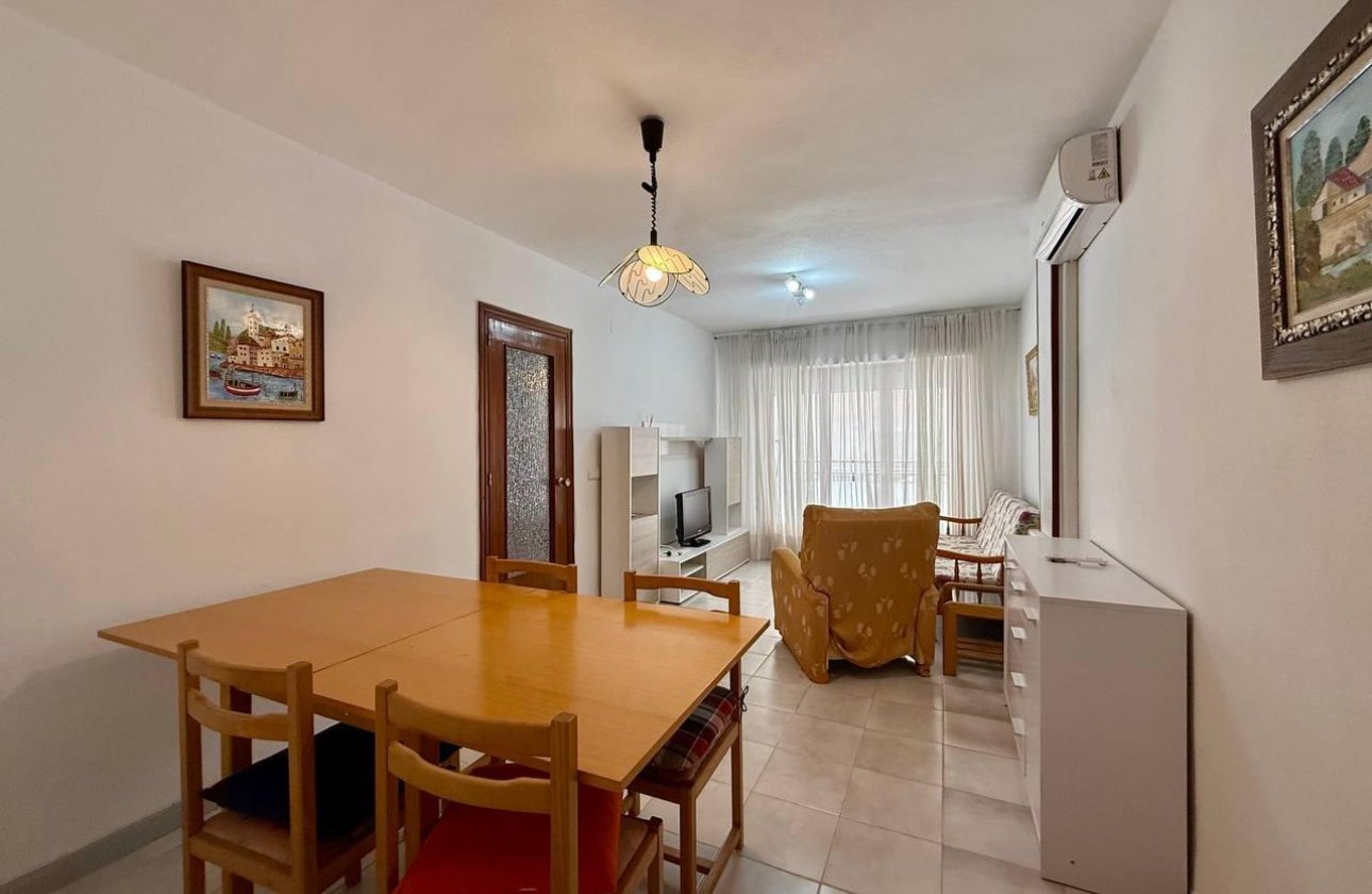 Revente - Appartement -
Torrevieja - Playa del Cura