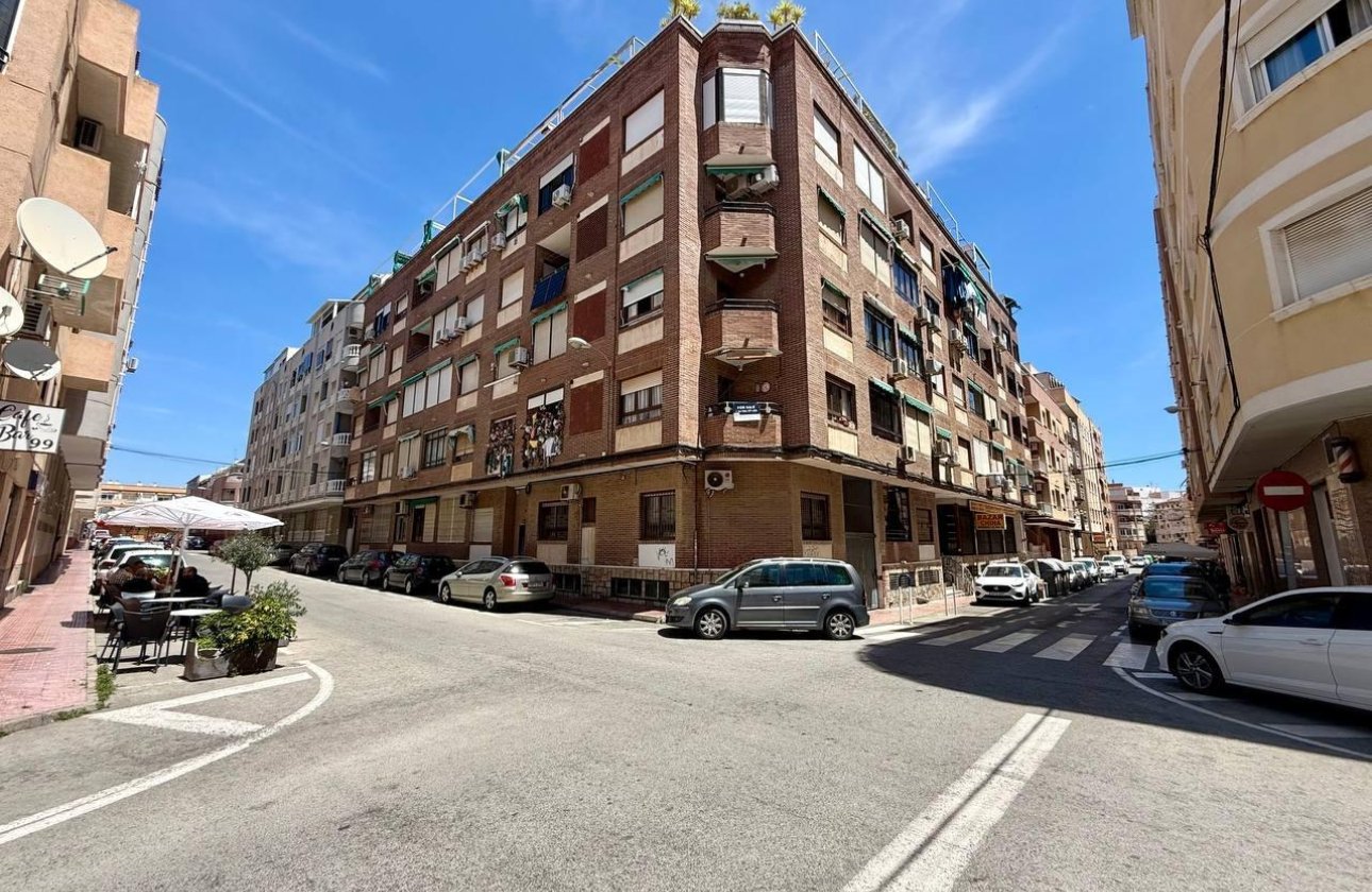 Revente - Appartement -
Torrevieja - Playa del Cura