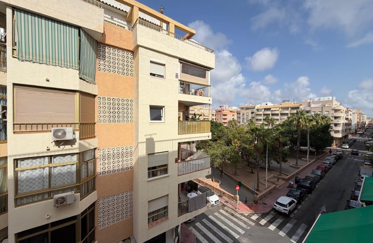 Revente - Appartement -
Torrevieja - Playa del Cura