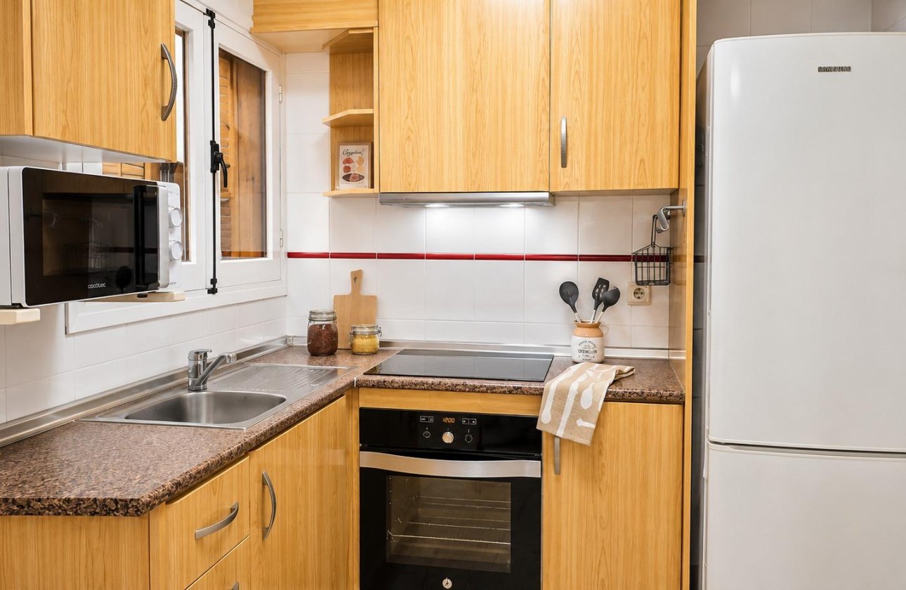 Revente - Appartement -
Torrevieja - Playa del Cura