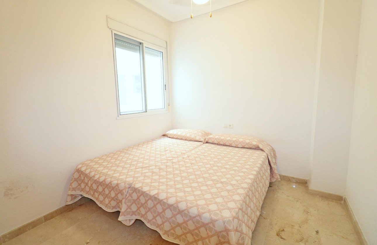 Revente - Appartement -
Torrevieja - Playa del Cura