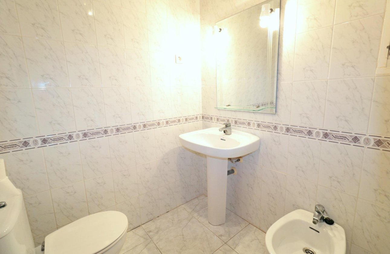 Revente - Appartement -
Torrevieja - Playa del Cura