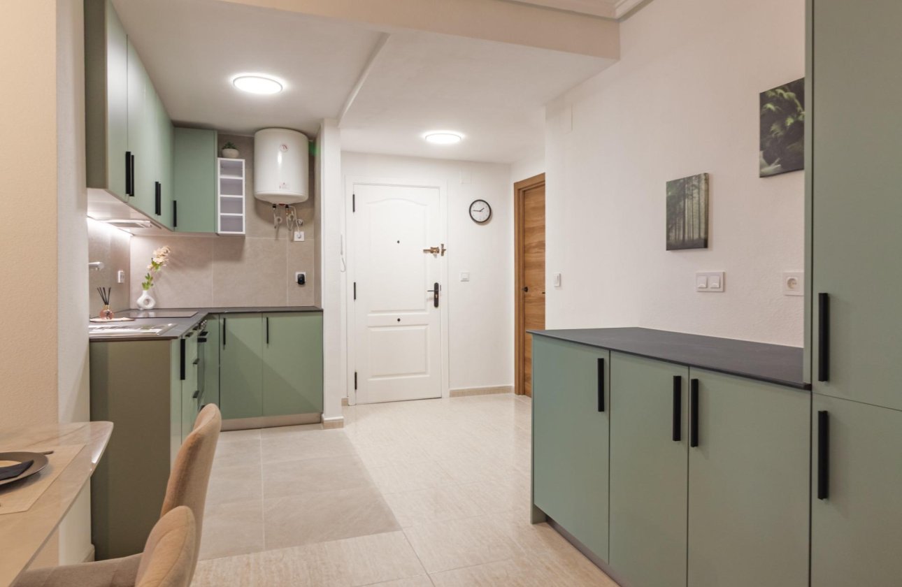 Revente - Appartement -
Torrevieja - Playa del Cura