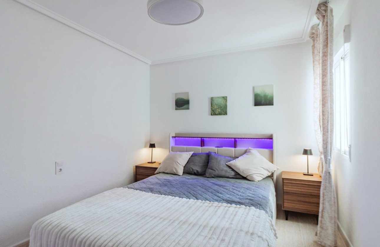 Revente - Appartement -
Torrevieja - Playa del Cura