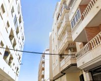 Revente - Appartement -
Torrevieja - Playa del Cura