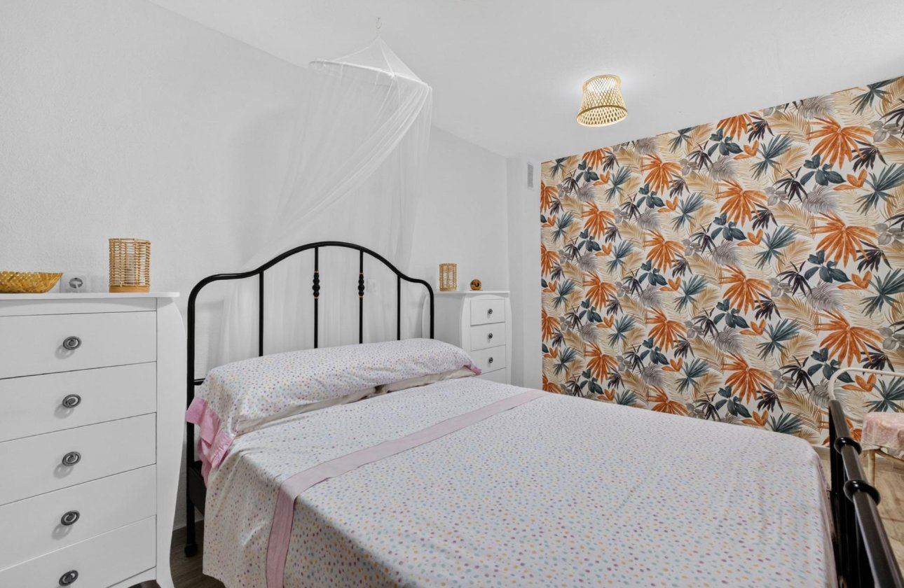 Revente - Appartement -
Torrevieja - Playa del Cura