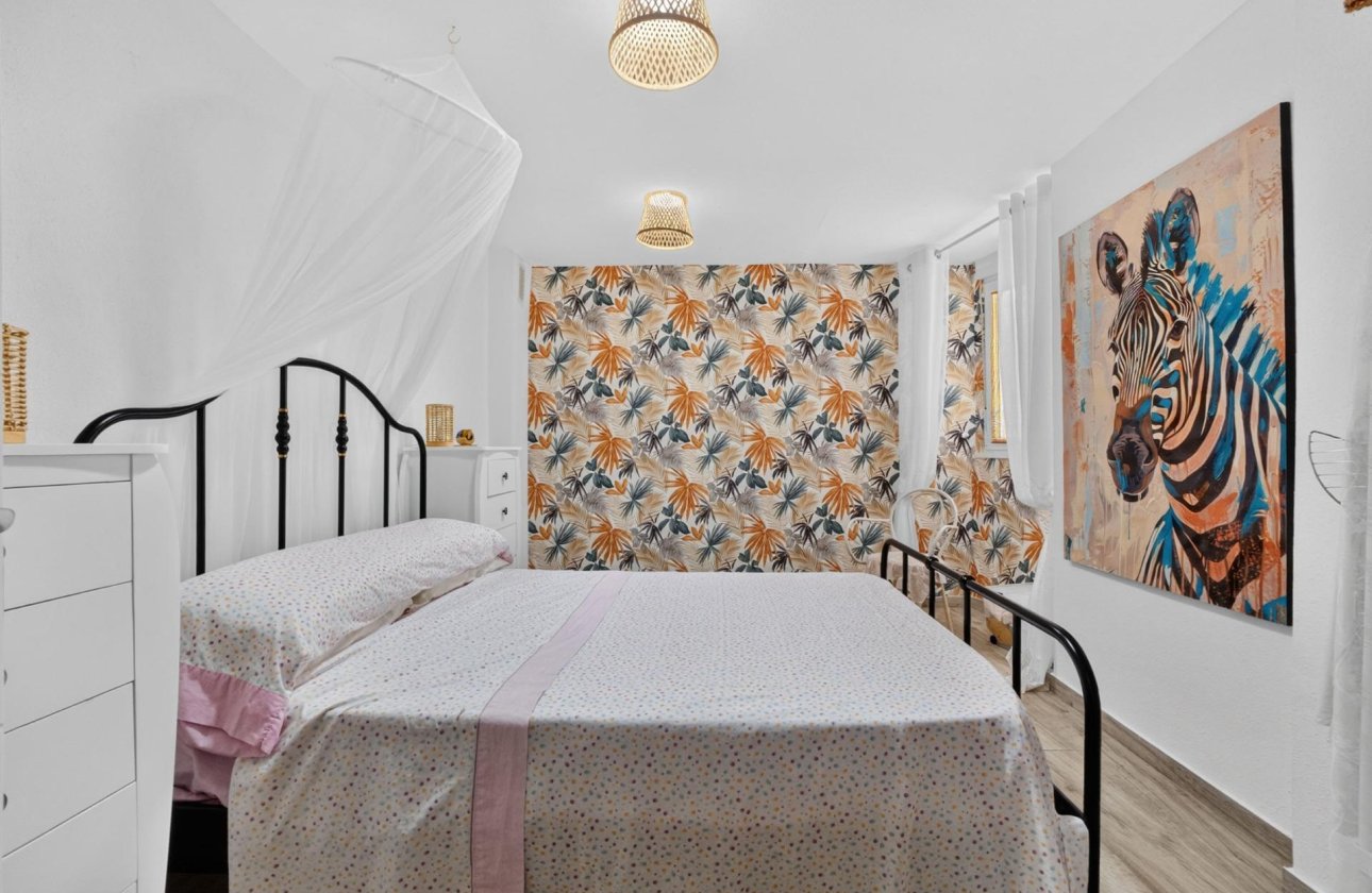 Revente - Appartement -
Torrevieja - Playa del Cura