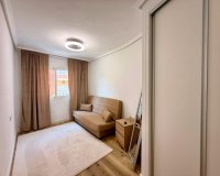 Revente - Appartement -
Torrevieja - Playa del Cura