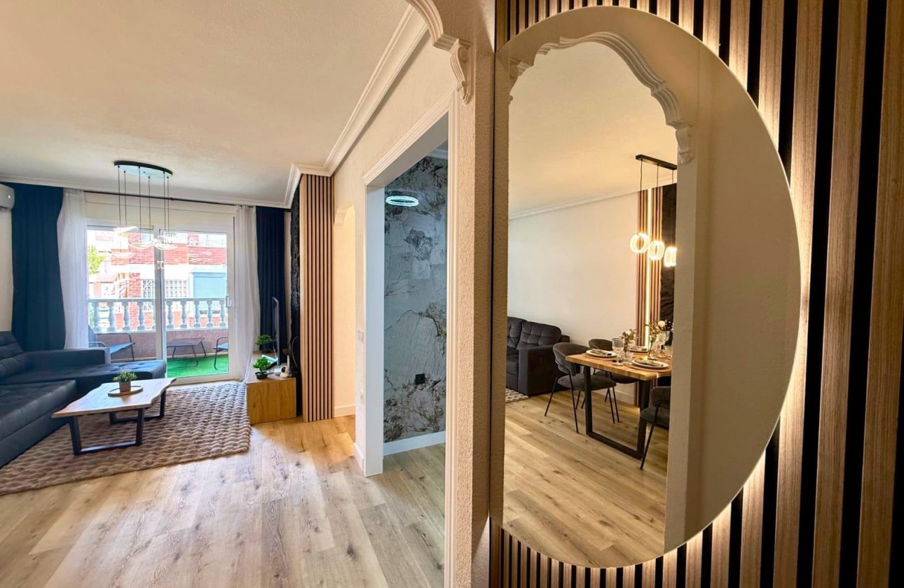 Revente - Appartement -
Torrevieja - Playa del Cura