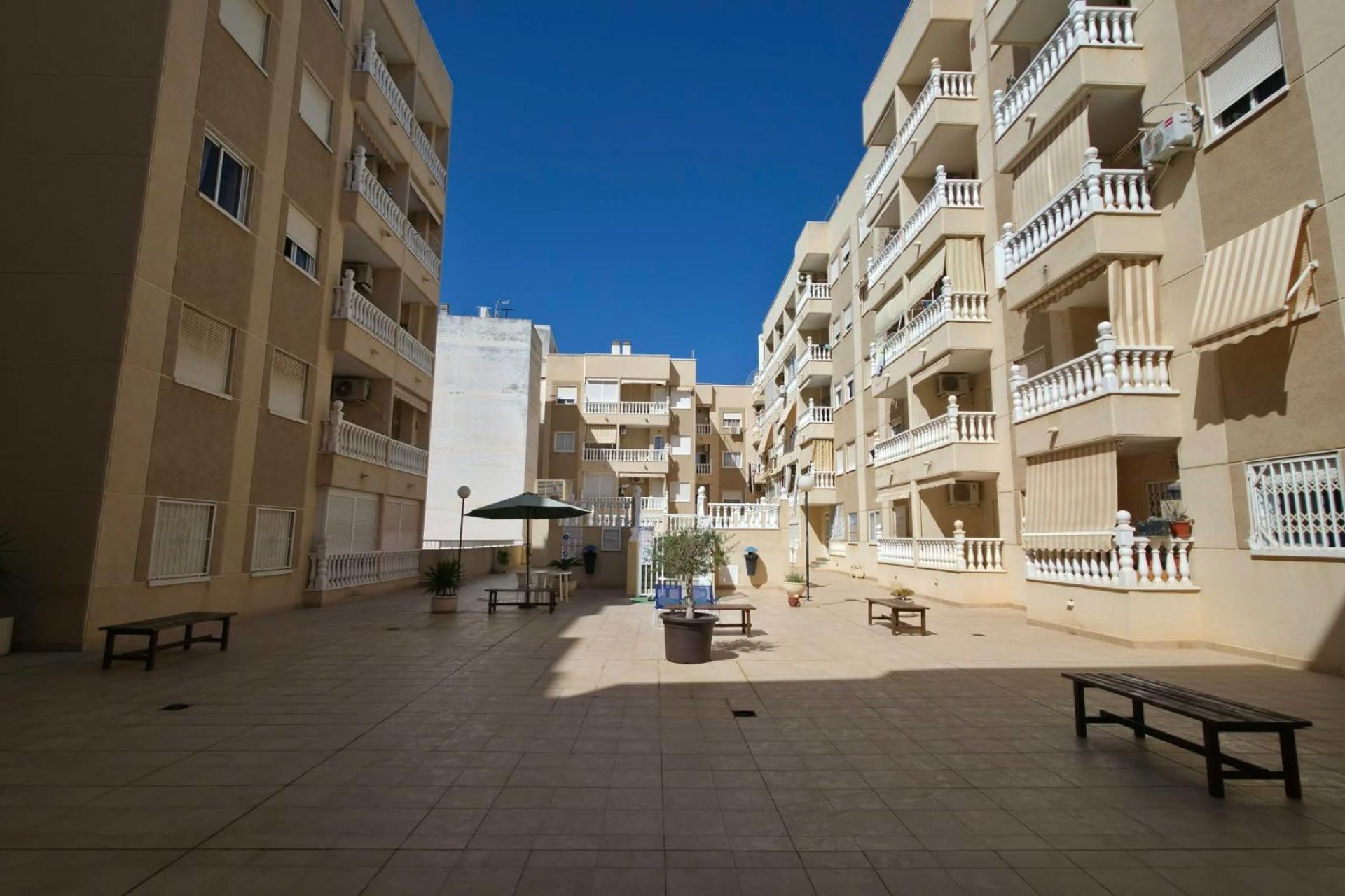 Revente - Appartement -
Torrevieja - Playa del Cura