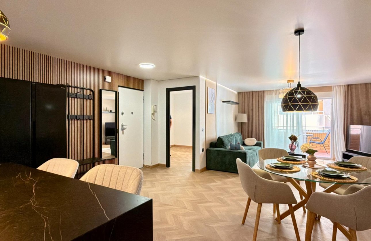 Revente - Appartement -
Torrevieja - Playa del Cura