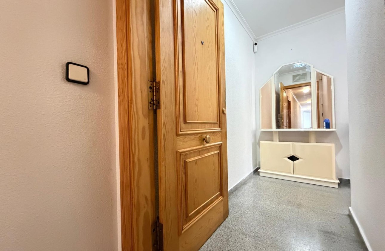 Revente - Appartement -
Torrevieja - Playa del Cura