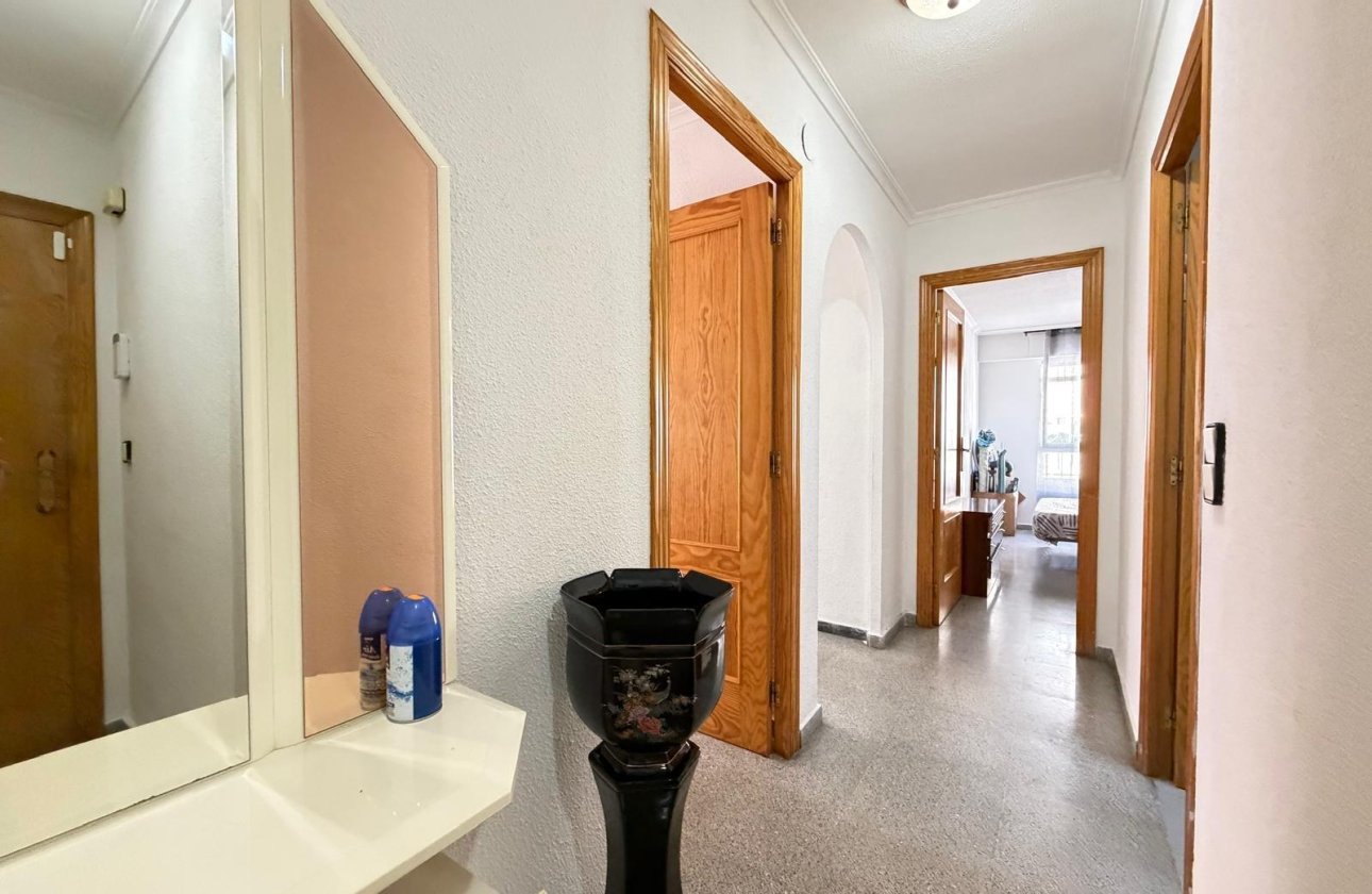 Revente - Appartement -
Torrevieja - Playa del Cura