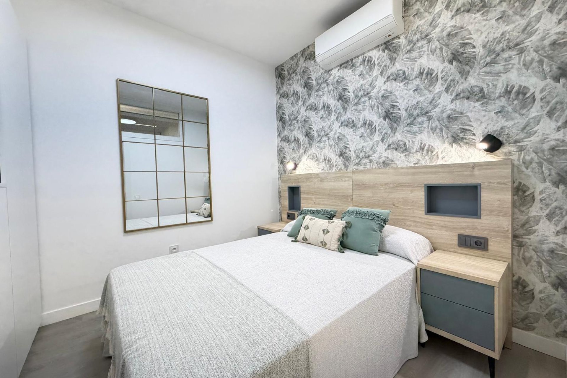 Revente - Appartement -
Torrevieja - Playa del Cura