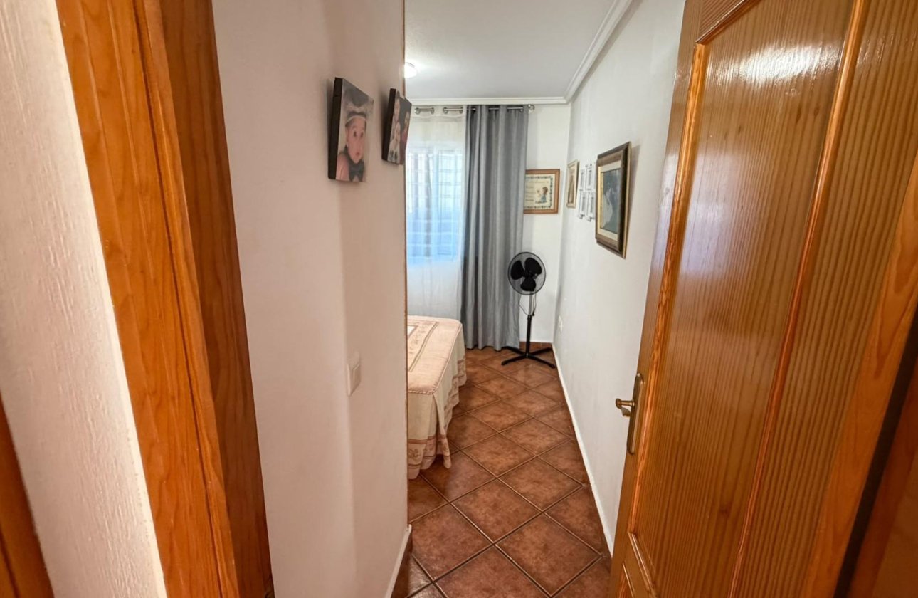 Revente - Appartement -
Torrevieja - Playa del Cura