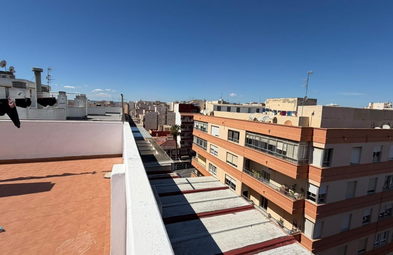 Revente - Appartement -
Torrevieja - Playa del Cura