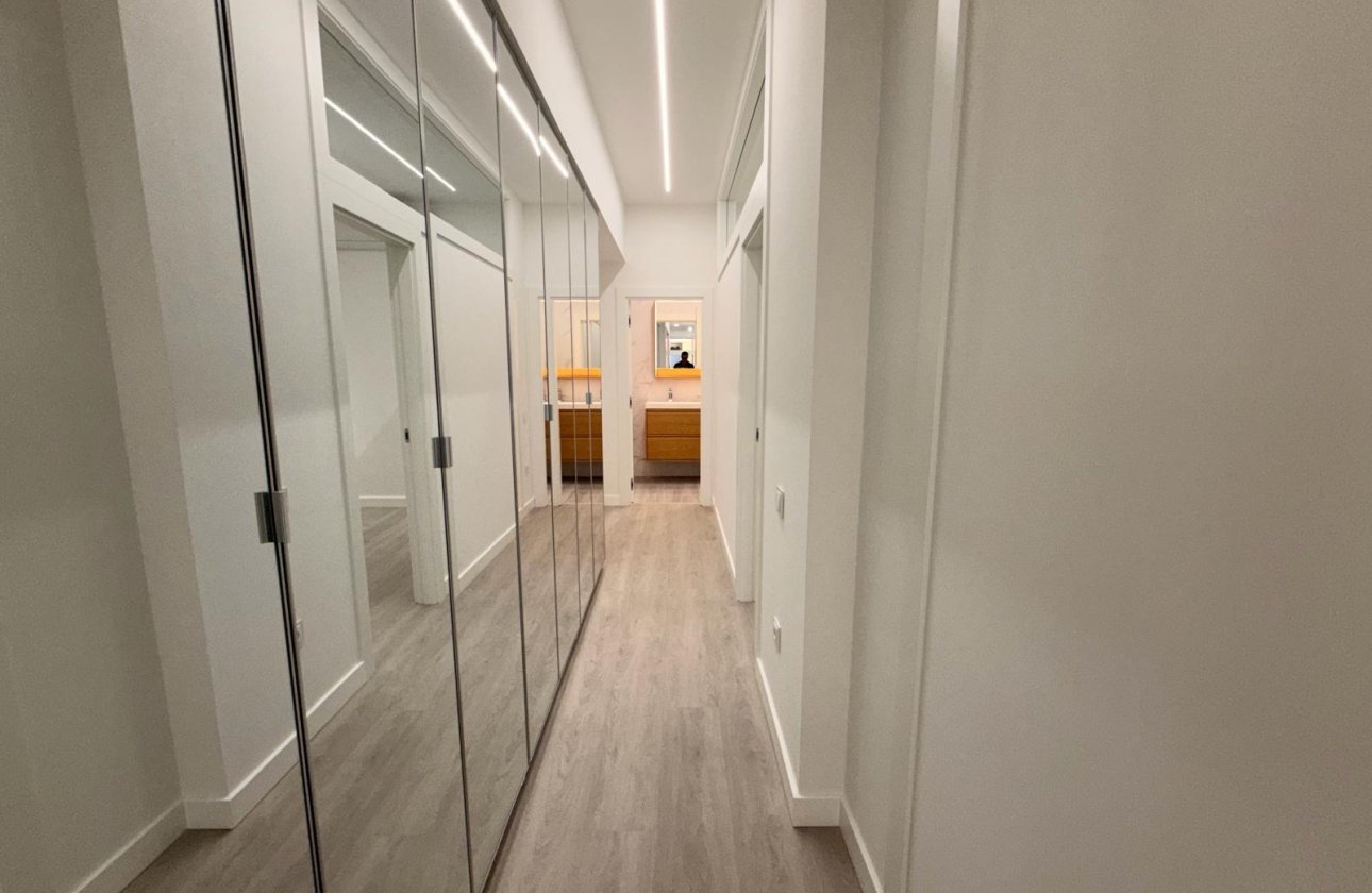 Revente - Appartement -
Torrevieja - Playa del Cura