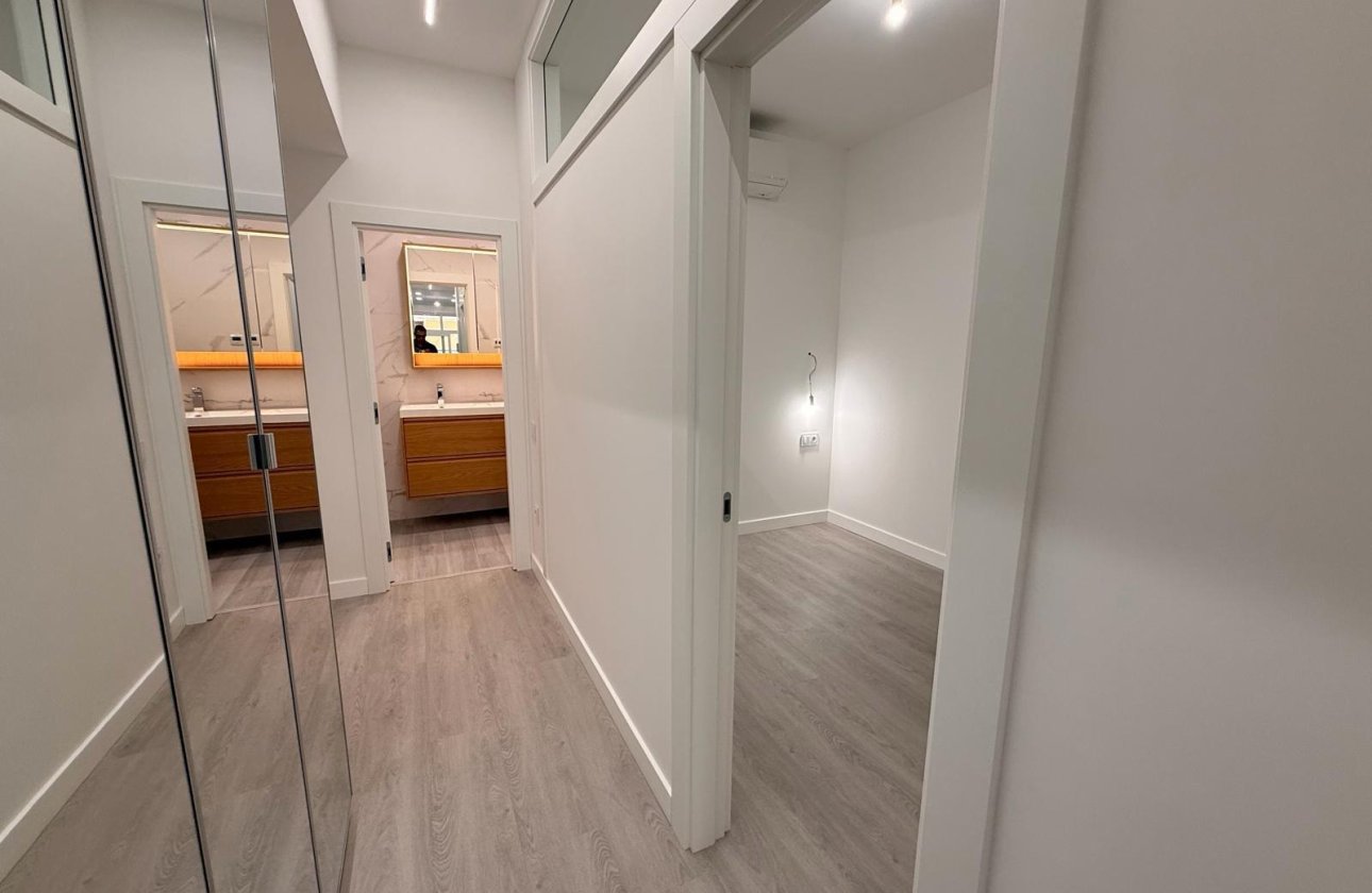Revente - Appartement -
Torrevieja - Playa del Cura