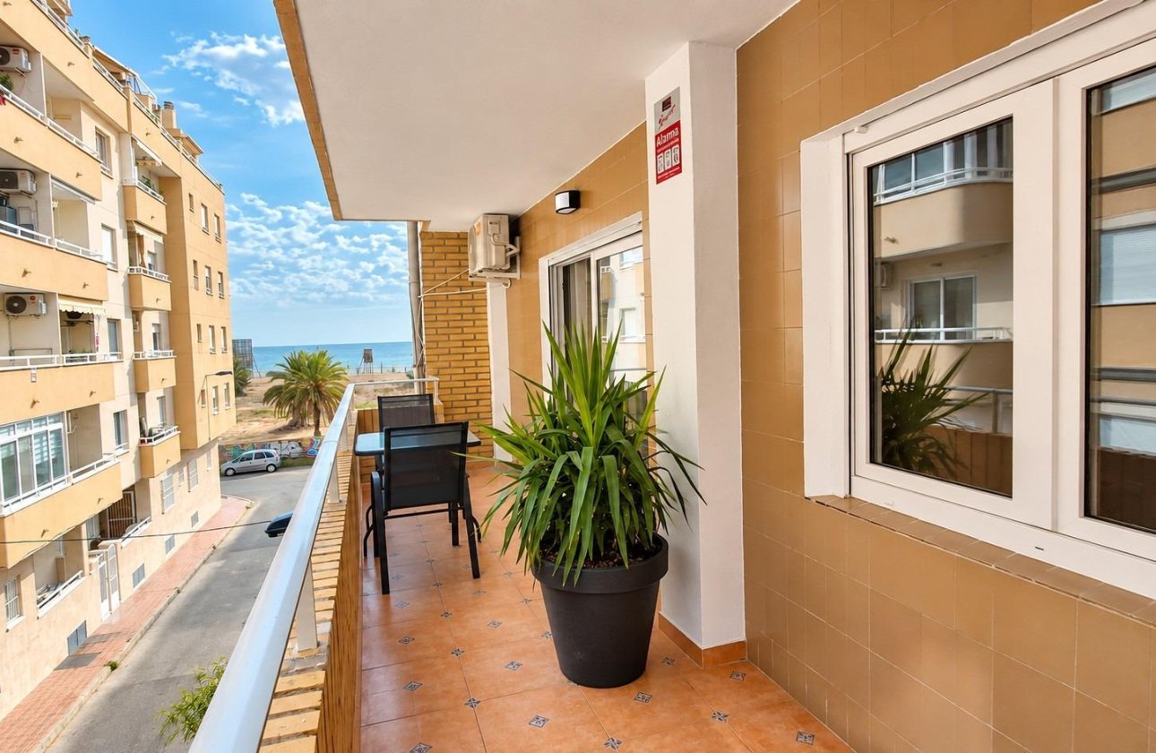 Revente - Appartement -
Torrevieja - Playa del Cura