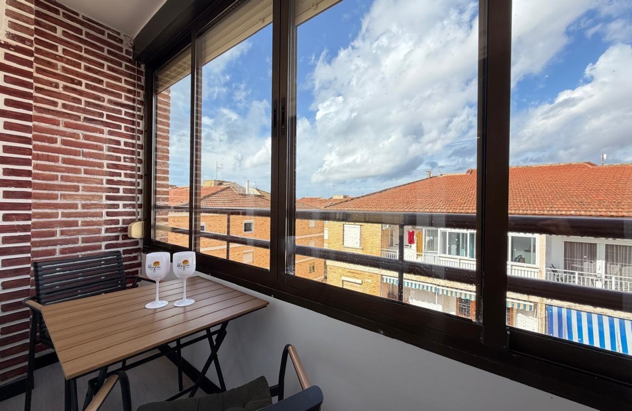 Revente - Appartement -
Torrevieja - Playa del Cura