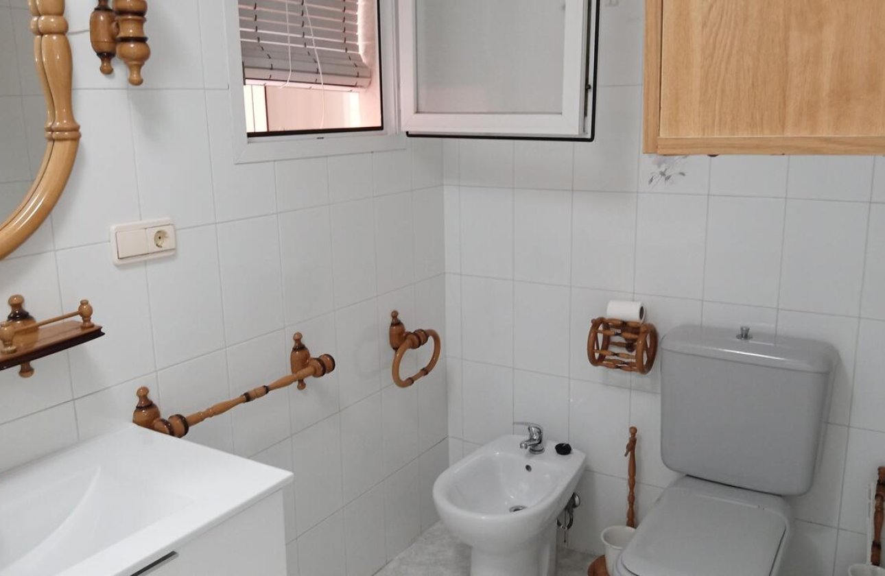 Revente - Appartement -
Torrevieja - PLAYA LOS LOCOS