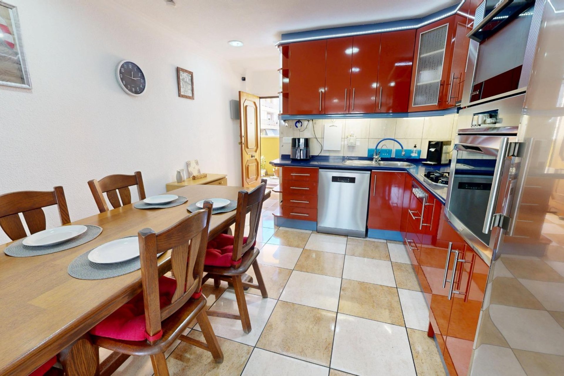 Revente - Appartement -
Torrevieja - Puerto Deportivo Marina Salinas