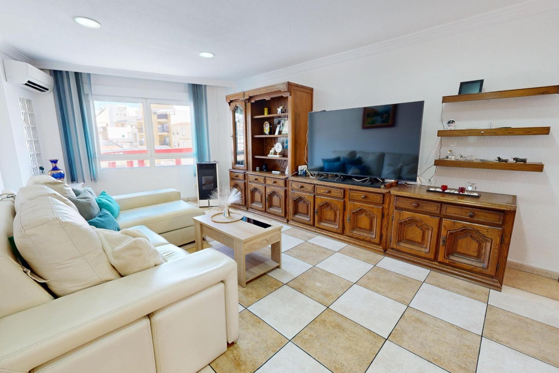 Revente - Appartement -
Torrevieja - Puerto Deportivo Marina Salinas